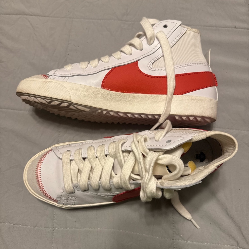 Nike White and Yellow Sneakers